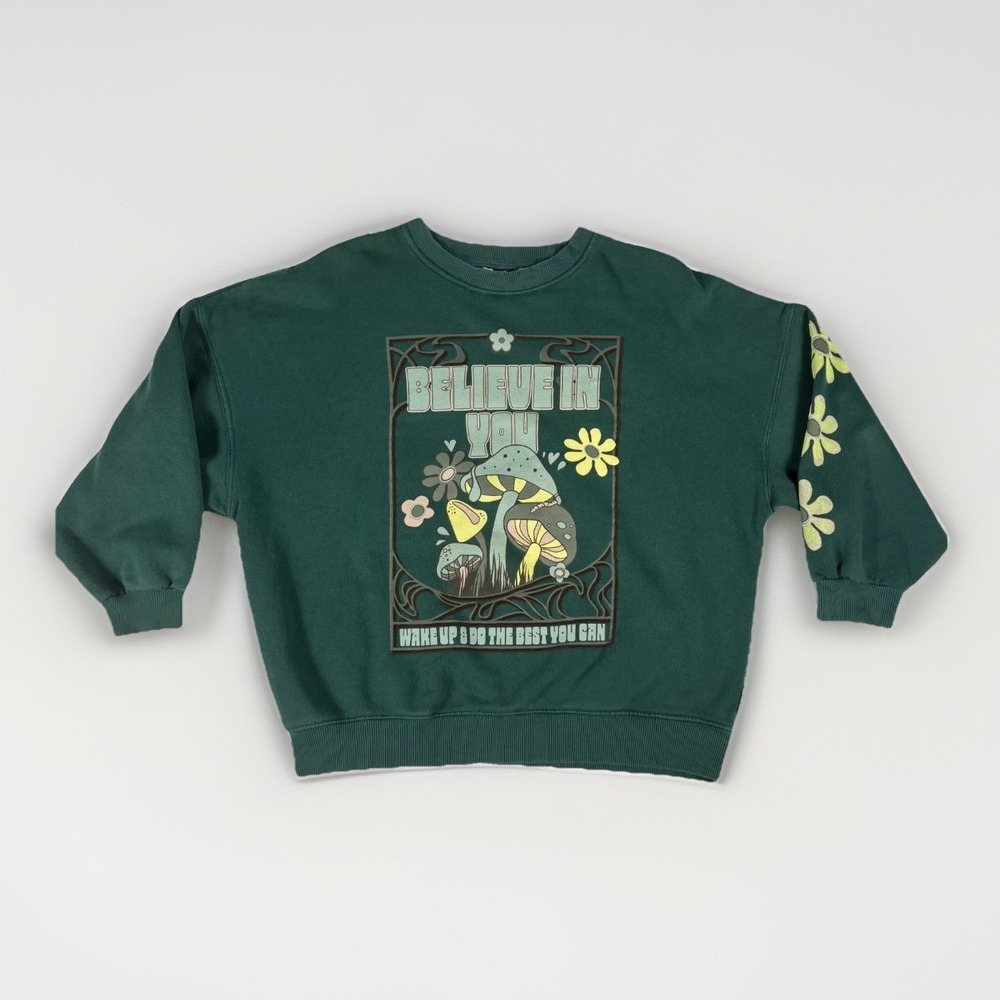 Don't Call Me Jennyfer Sweatshirt Womens XS Green Mushroom Believe In You Glow